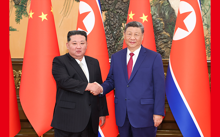 習(xí)近平同朝鮮勞動(dòng)黨總書(shū)記、國(guó)務(wù)委員長(zhǎng)金正恩舉行會(huì)談