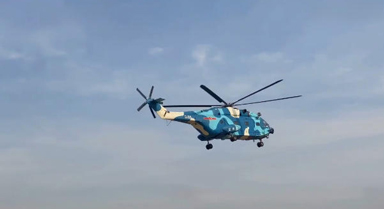 直升機的燃油一般儲存在什么地方？